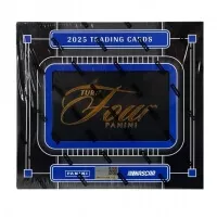 2025 Panini Turn Four Racing Hobby Box - karty Nascar závodů
